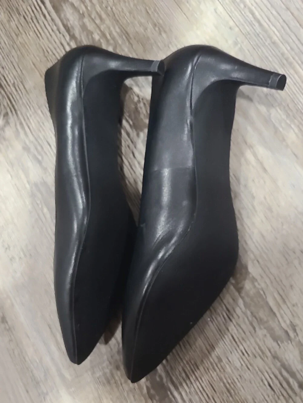 Cole Haan Black Leather Pointed-Toe Heel